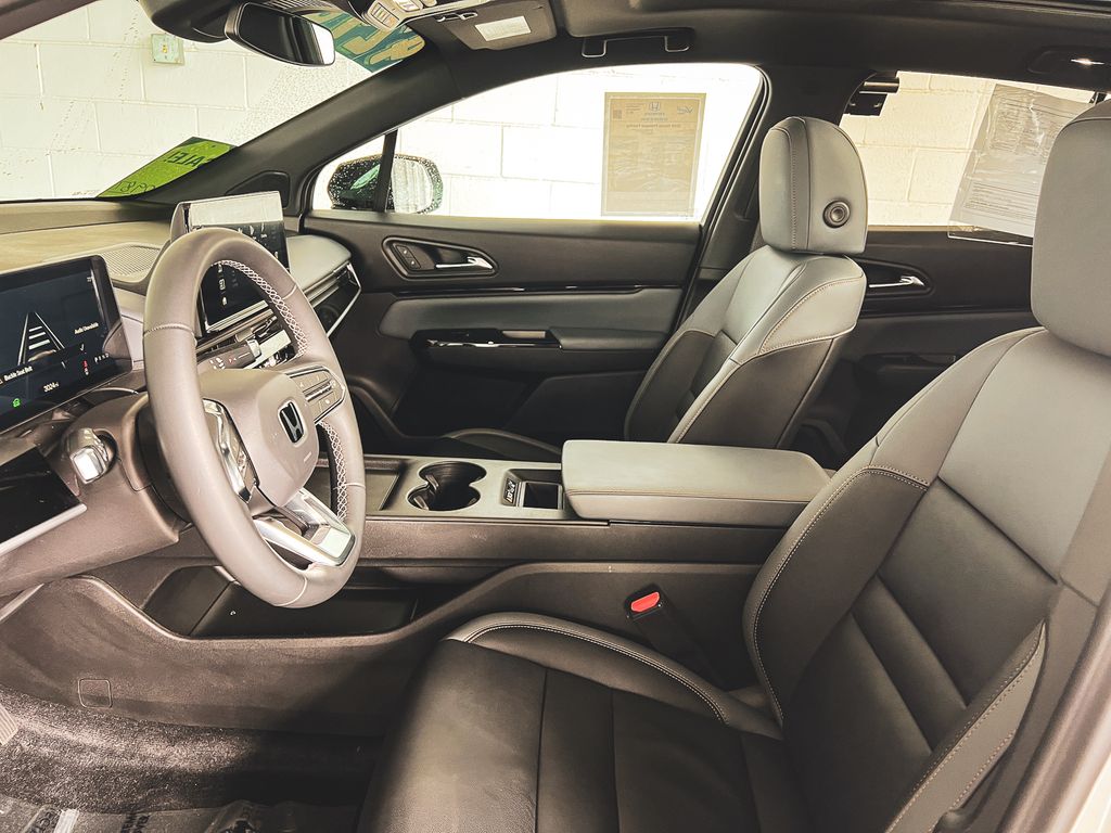 2025 Honda Prologue Touring photo 28