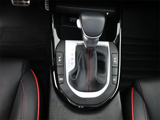 2024 Kia Forte GT photo 3