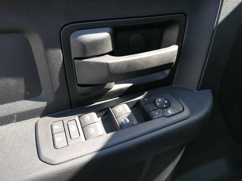 2026 Ram 3500 Tradesman photo 11