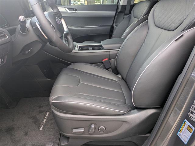 New 2025 Gray Hyundai XRT FWD image 10