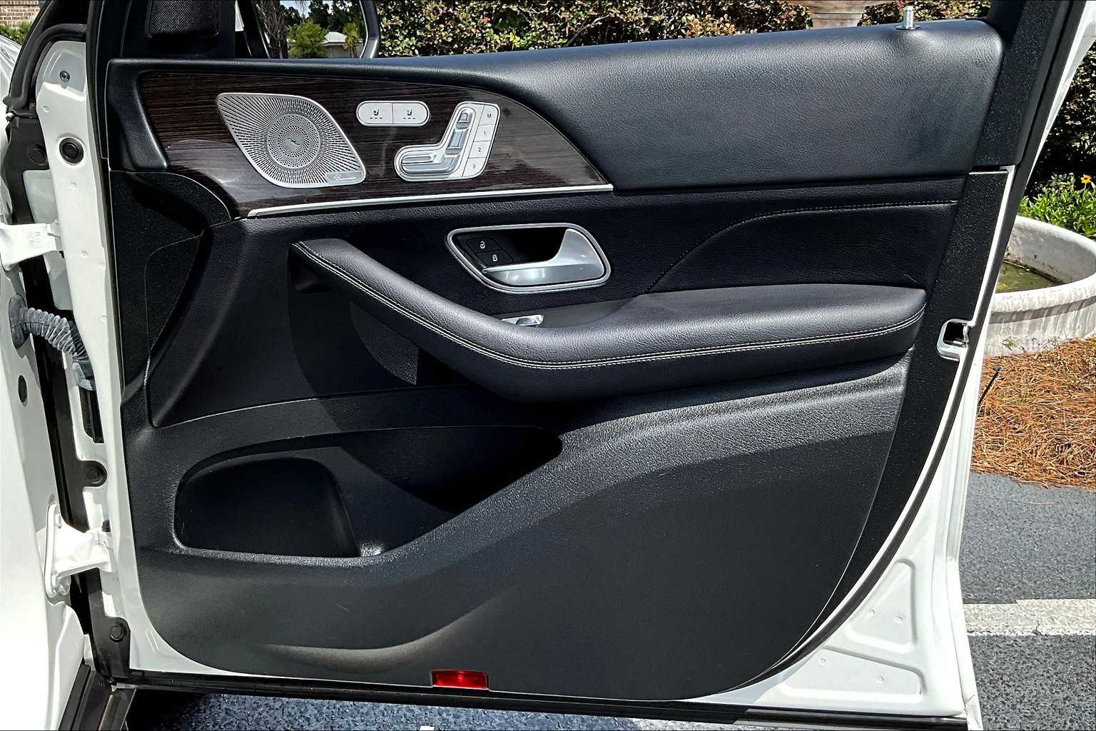 2022 Mercedes Benz GLE 350 photo 40