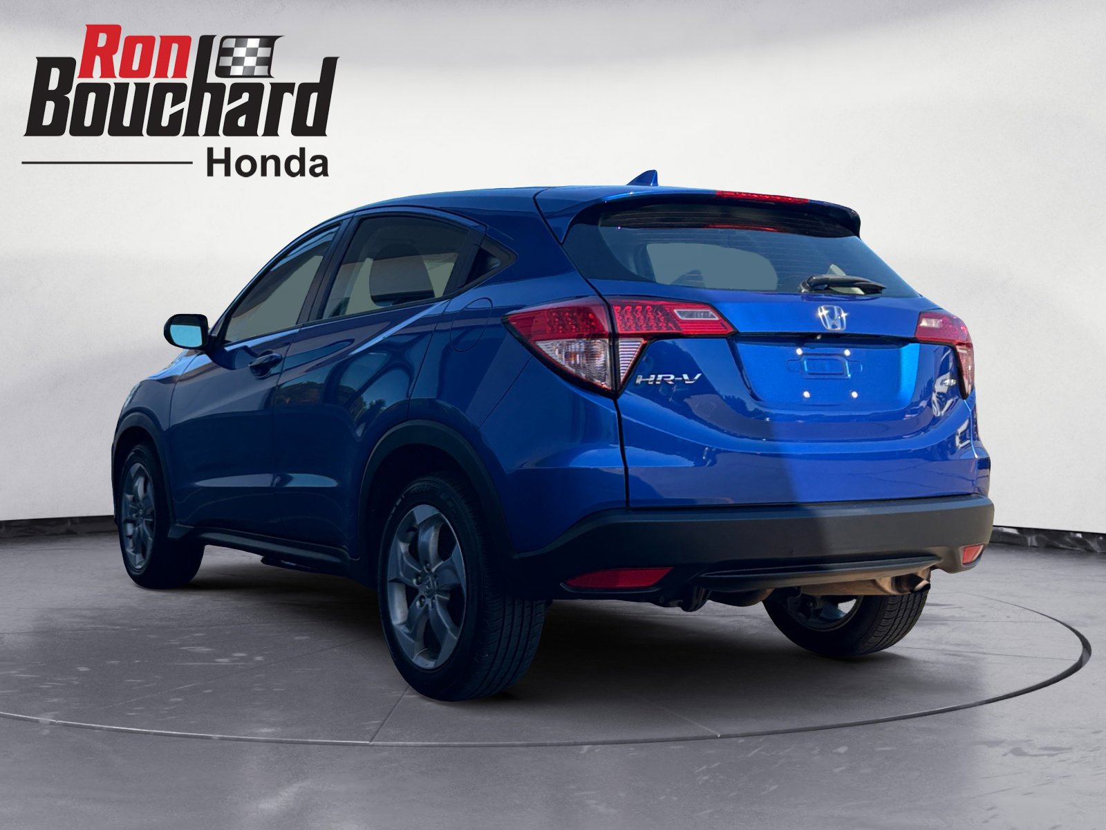 2018 Honda HR-V LX photo 3