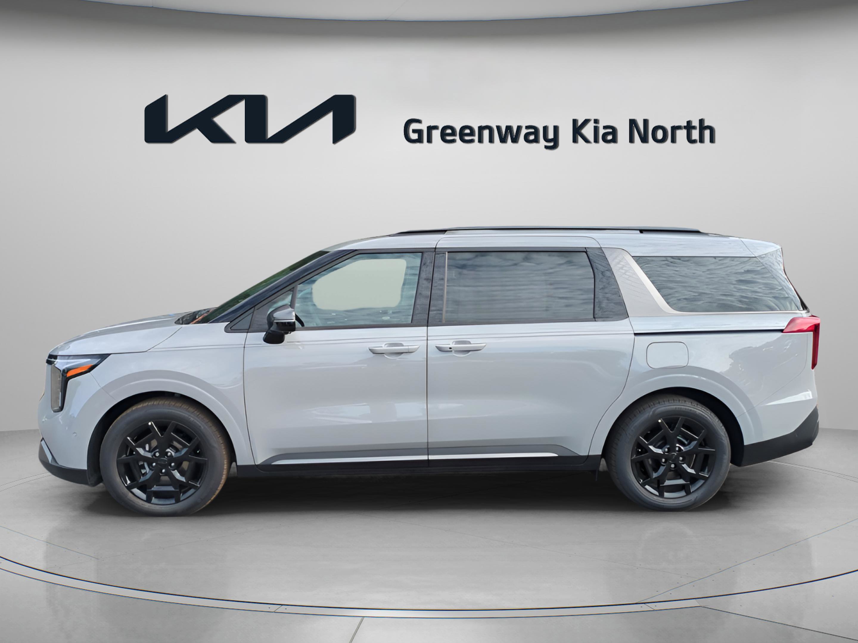2026 Kia Carnival SX photo 3