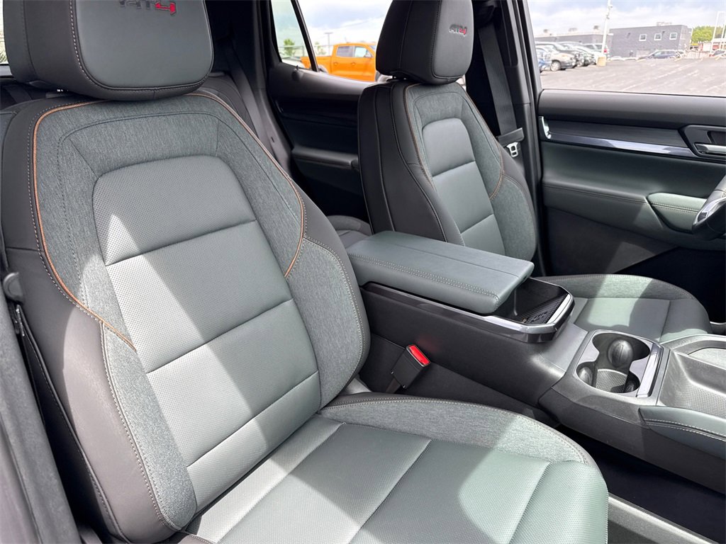 2026 Gmc Terrain AT4 photo 36