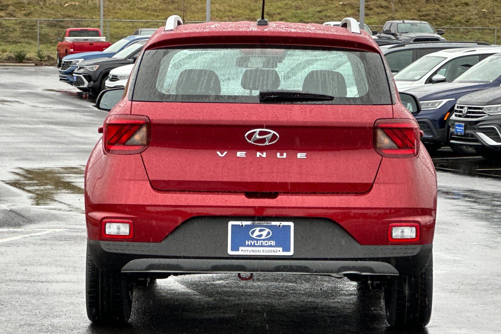 2025 Hyundai Venue SEL photo 4
