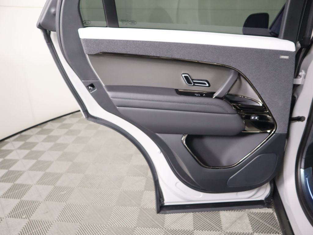 2025 Land Rover Range Rover Sport SE photo 23