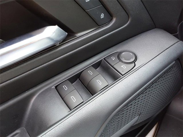 2024 Chevrolet Silverado EV Work Truck photo 5