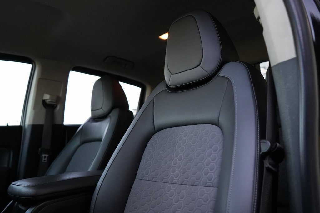 2020 Chevrolet Colorado Z71 photo 15
