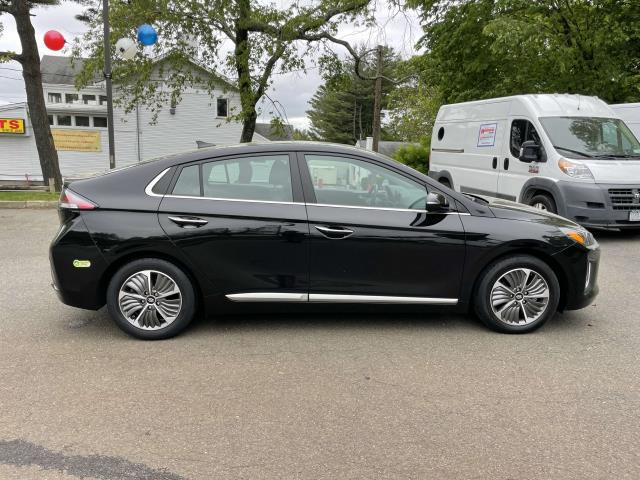 2021 Hyundai Ioniq Plug-In Hybrid Limited photo 6