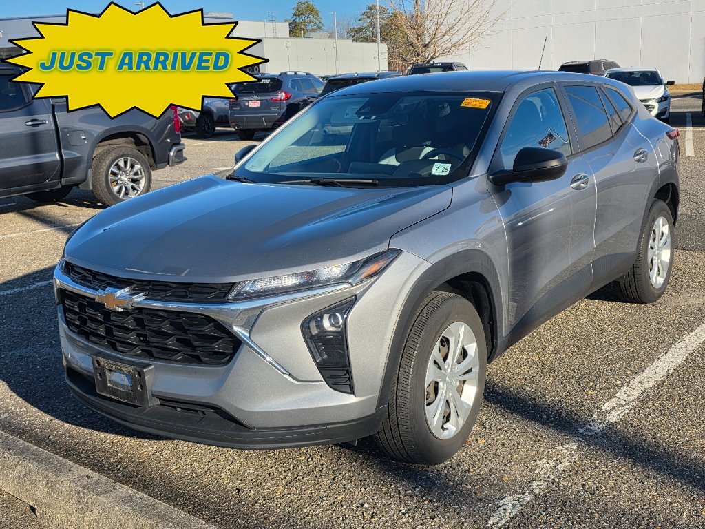 2024 Chevrolet Trax LS