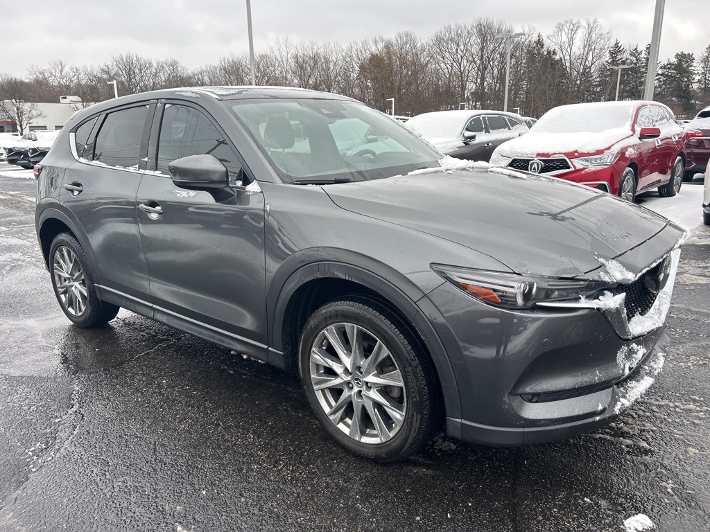 2019 Mazda CX-5 Signature's photo