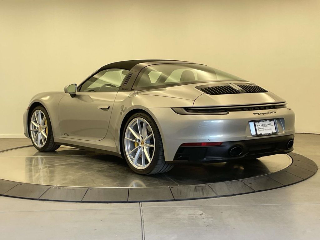 2022 Porsche 911 Targa 4 GTS photo 3