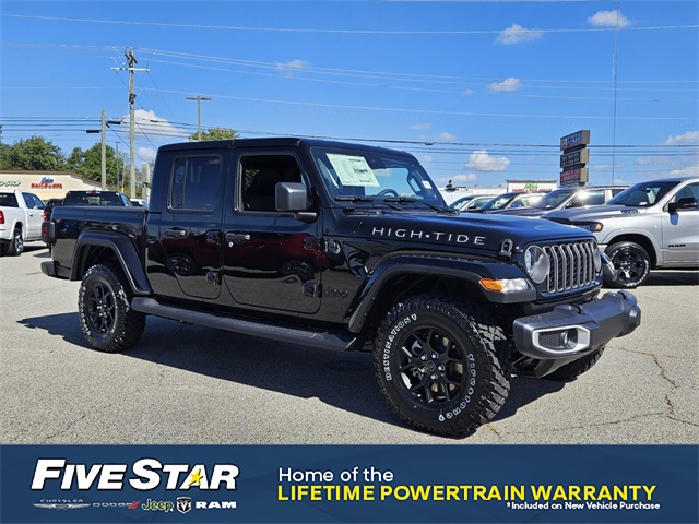 2025 Jeep Gladiator High Tide's photo