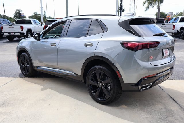 2025 Buick Envision Sport Touring photo 5