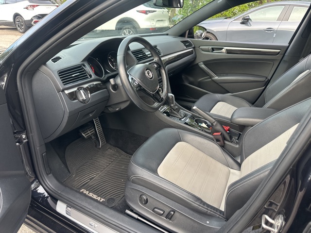 2018 Volkswagen Passat V6 GT photo 13