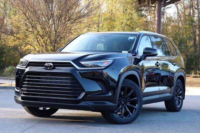 2026 Toyota Grand Highlander XLE's photo