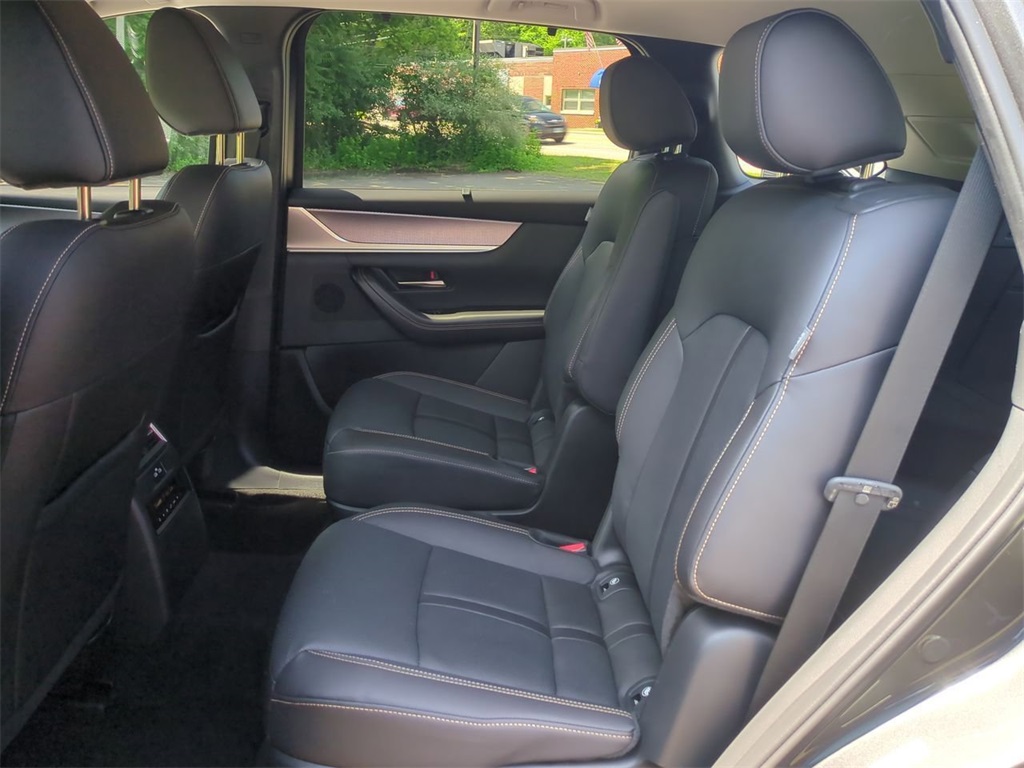 2024 Mazda CX-90 Premium photo 25
