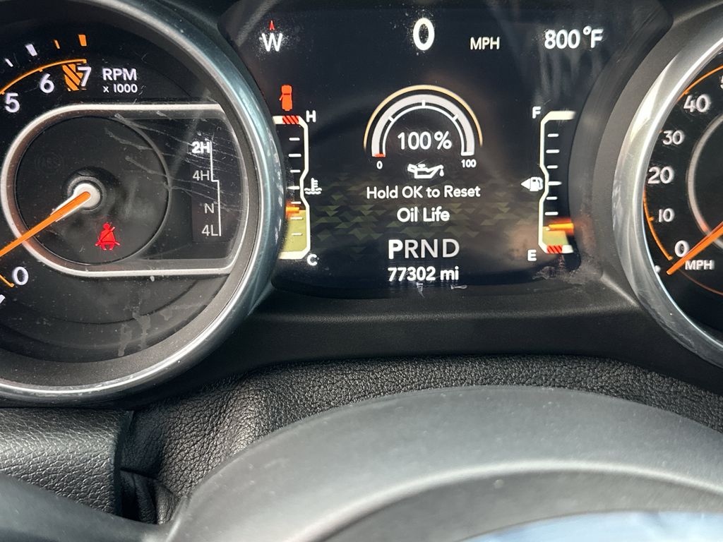 2018 JEEP WRANGLER - Image 12