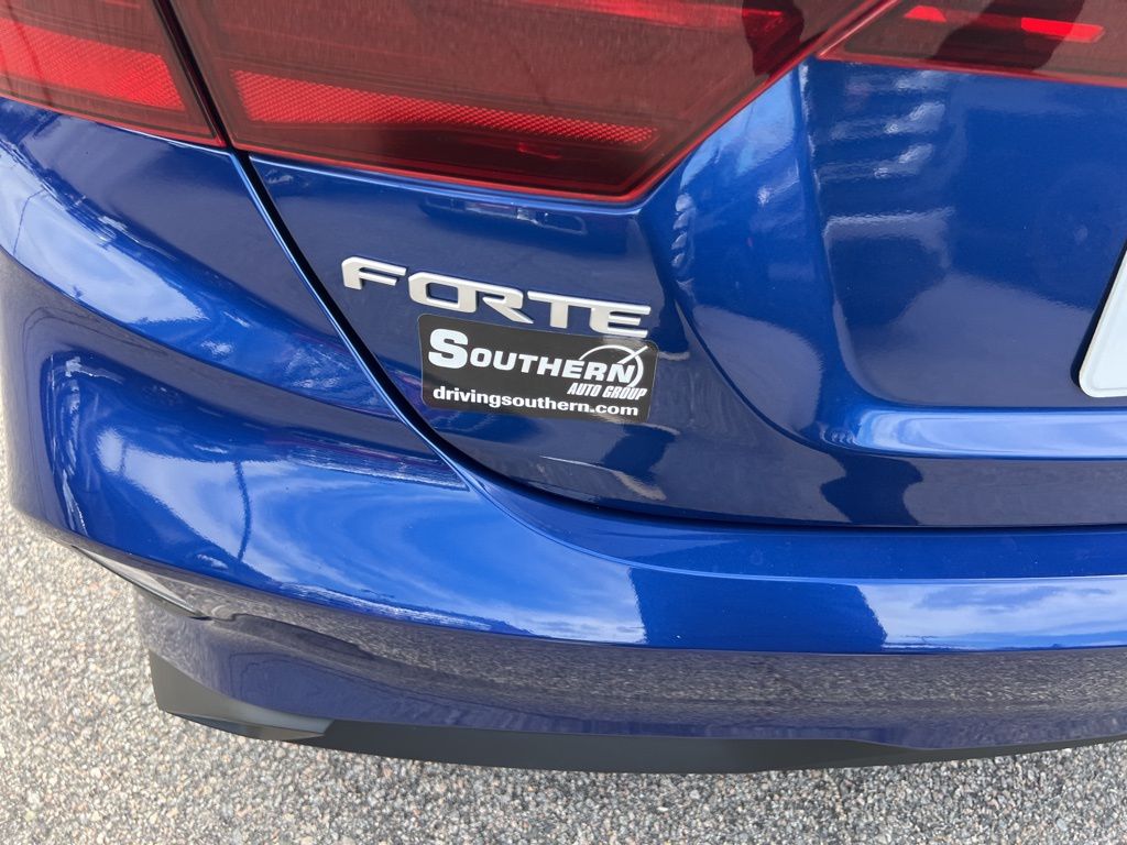 2023 Kia Forte LXS photo 25