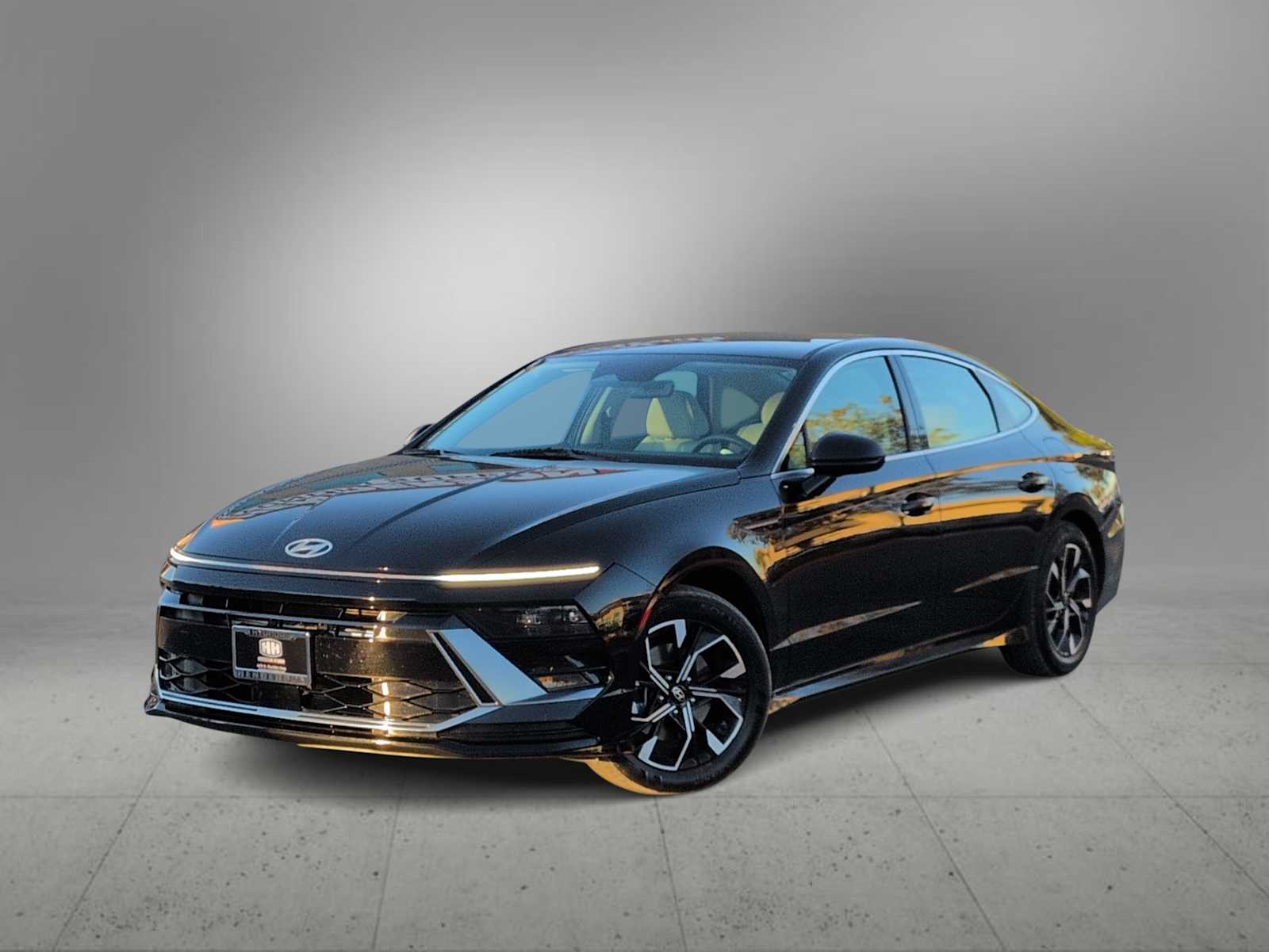 2025 Hyundai Sonata SEL's photo