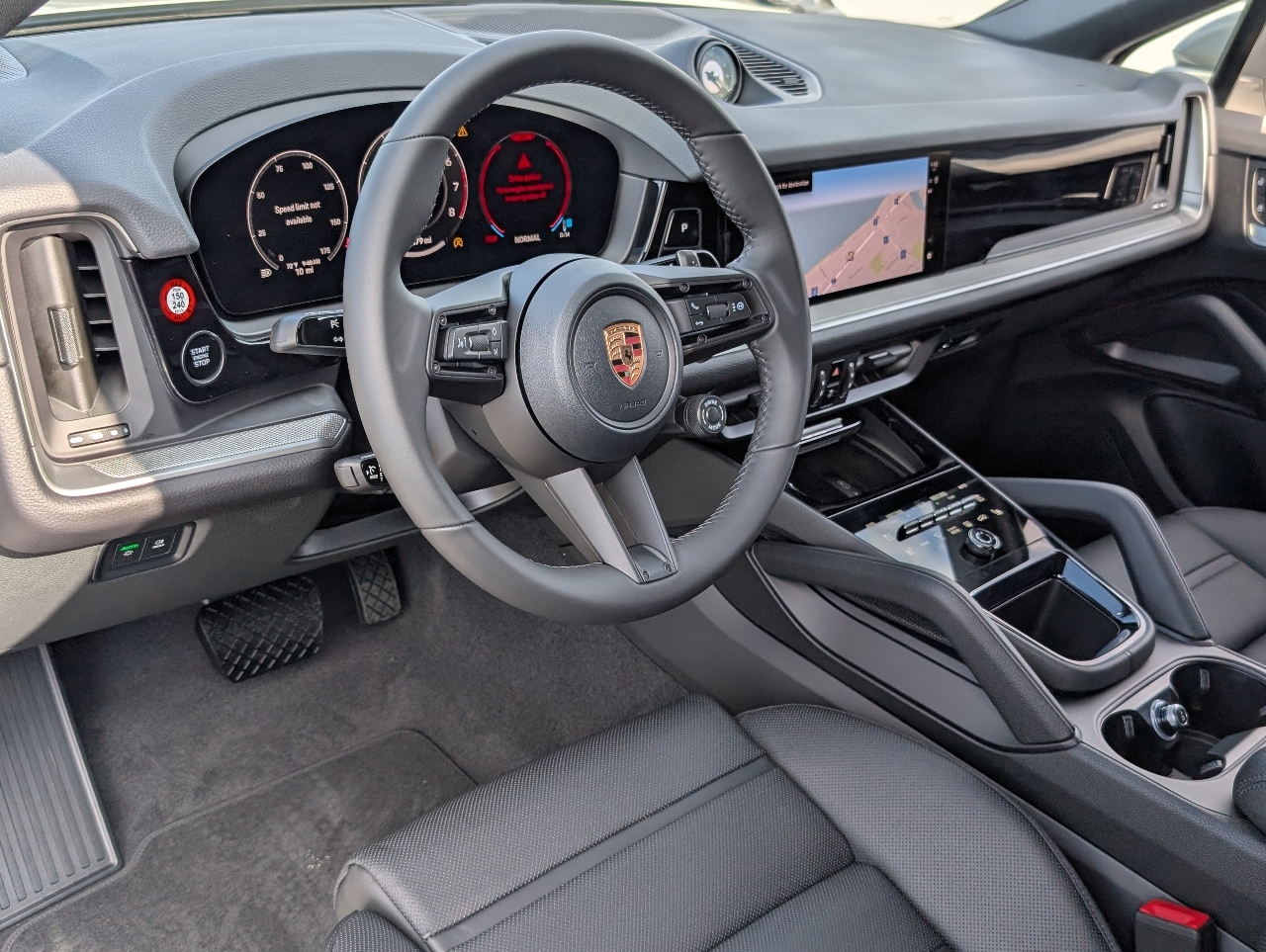 2026 Porsche Cayenne Coupe photo 4