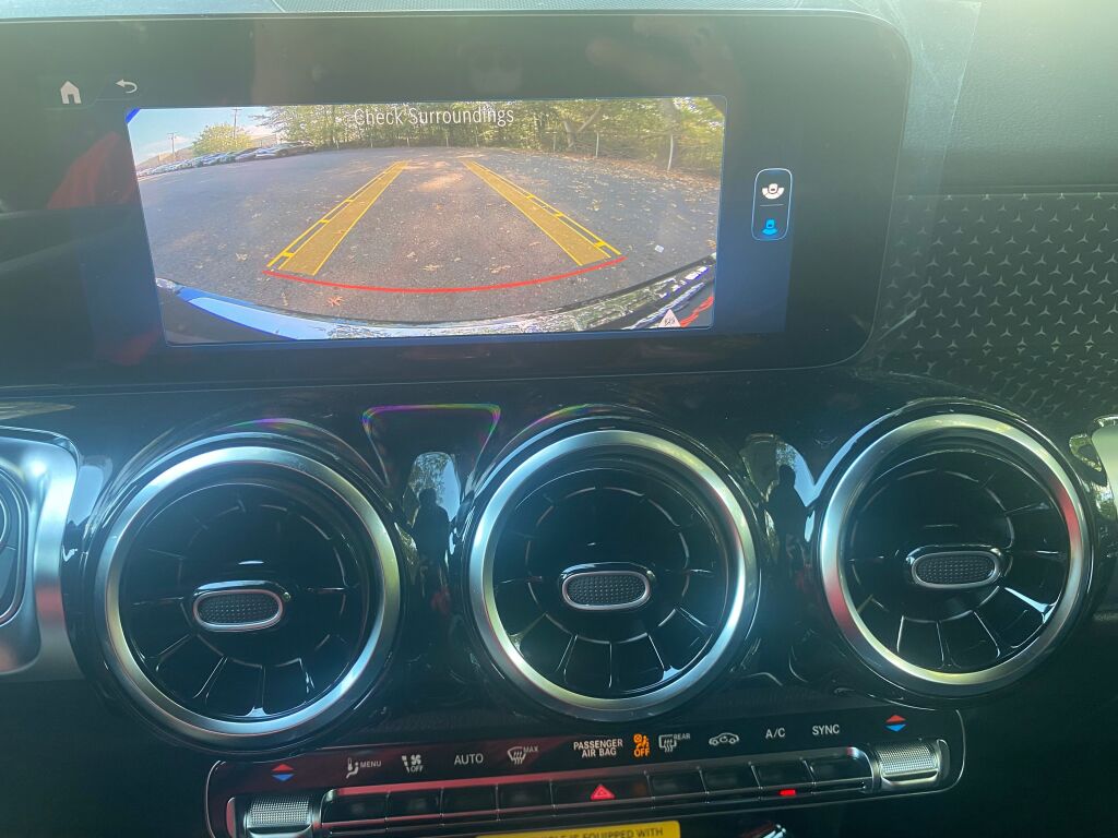 2026 Mercedes Benz GLB 250 4MATIC photo 16
