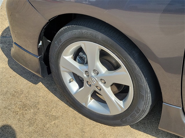 2013 Toyota Corolla S photo 8