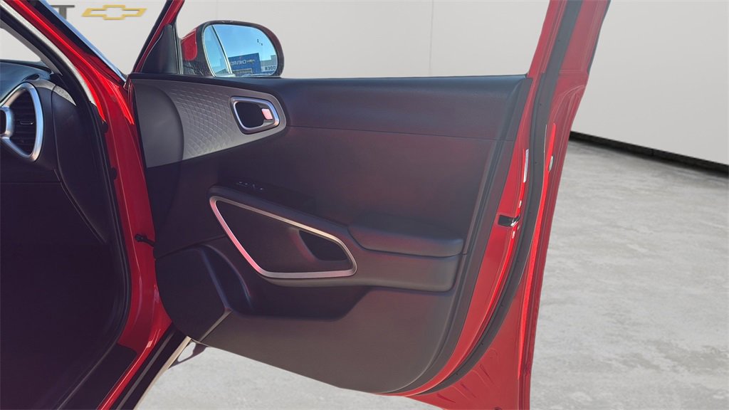 2023 Kia Soul LX photo 20