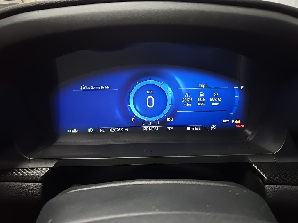 2022 Ford Explorer ST photo 22
