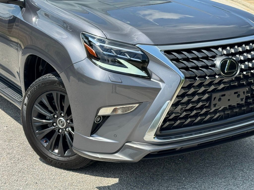 2023 Lexus GX 460 Premium photo 3