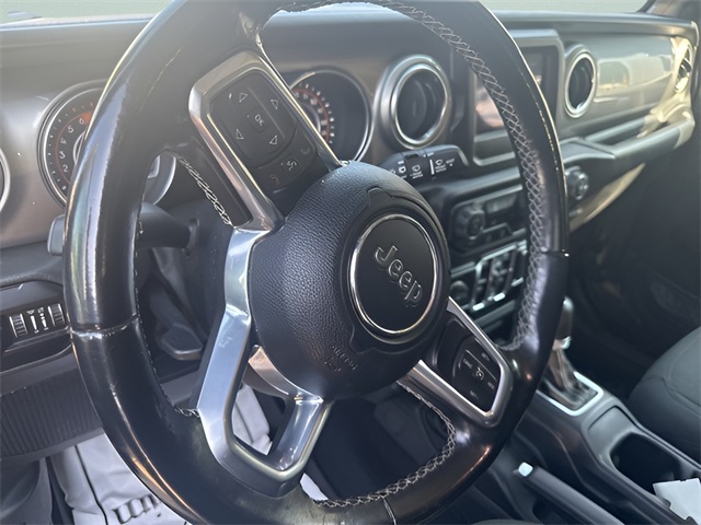 2020 Jeep Wrangler Unlimited Sahara photo 10