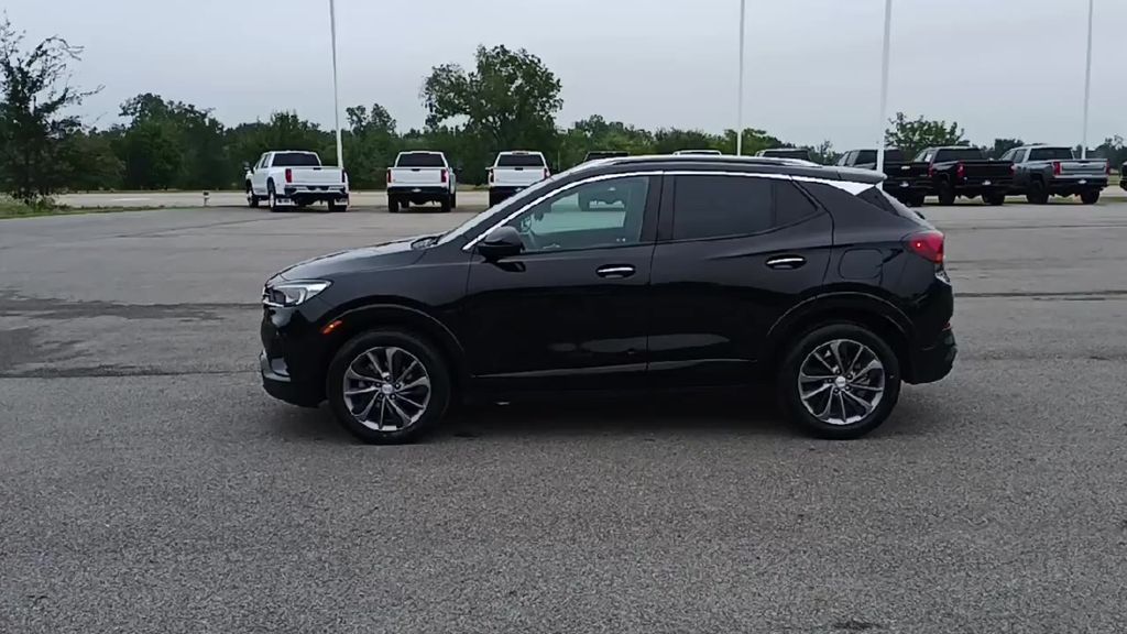 2022 Buick Encore GX Select photo 4