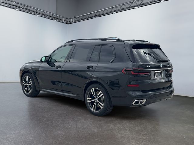 2025 Bmw X7 M60i photo 5