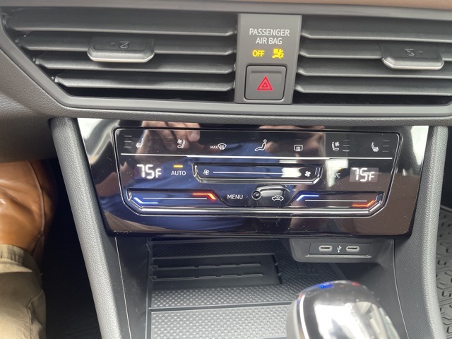 2025 Volkswagen Jetta 1.5T SEL photo 17
