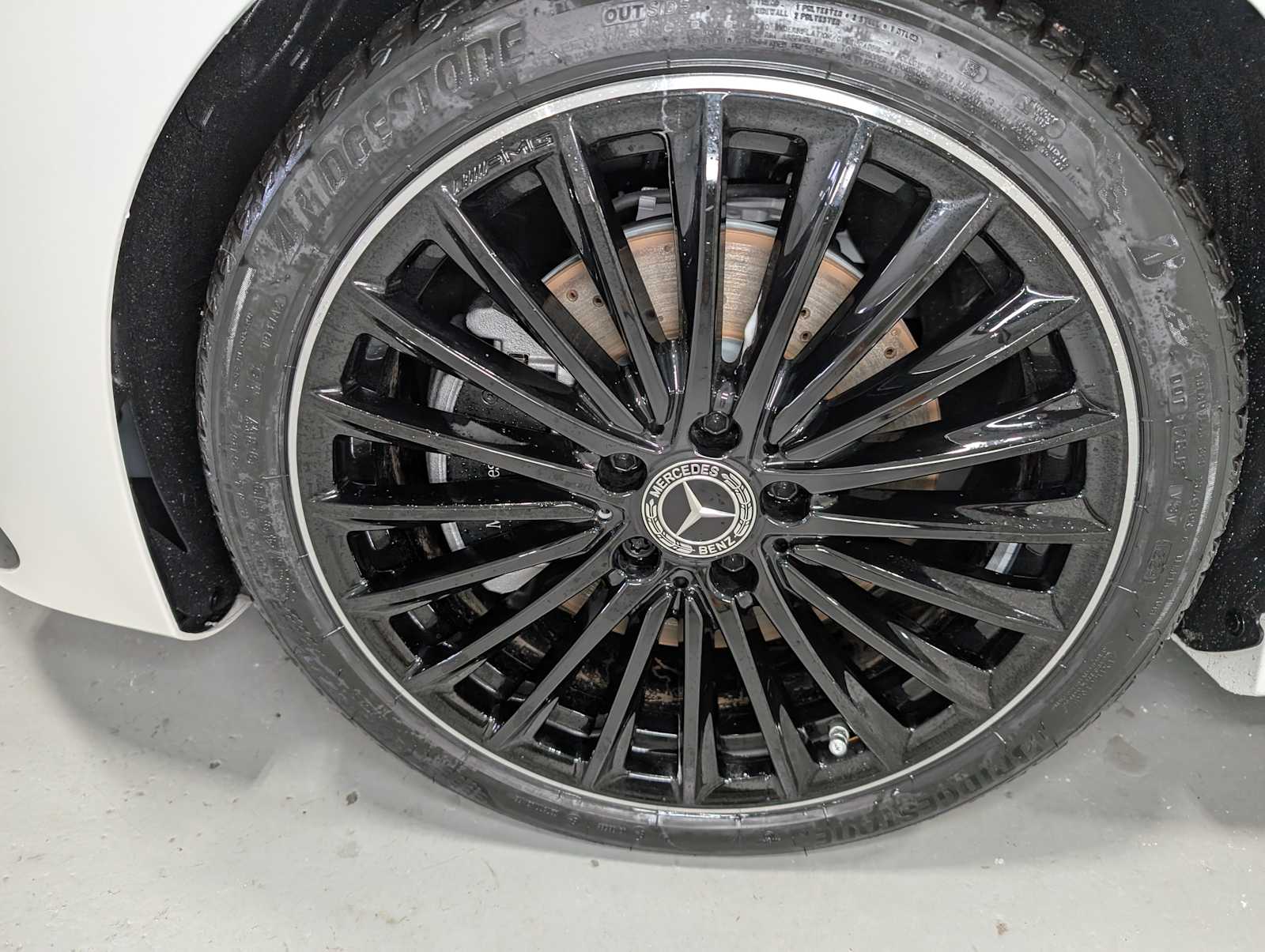 2025 Mercedes Benz CLA 250 4MATIC photo 3