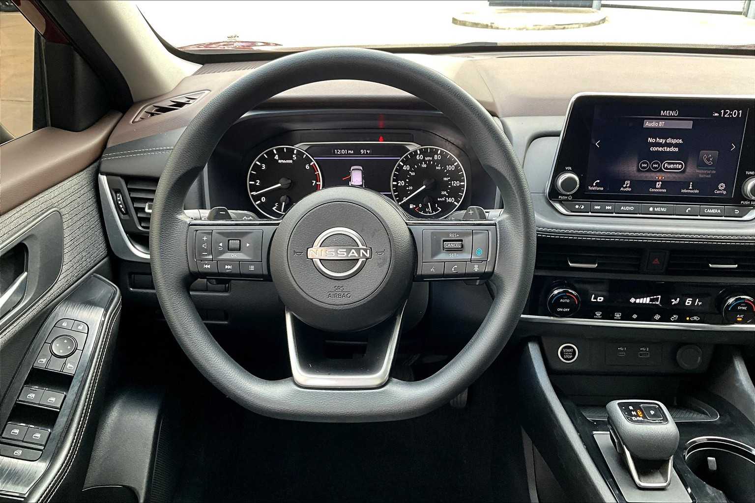 2023 Nissan Rogue SV photo 5
