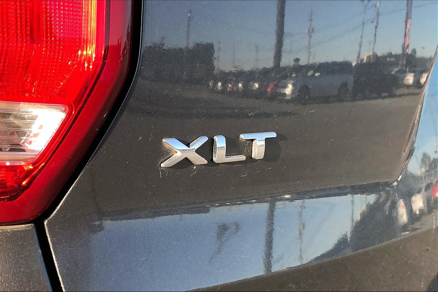 2018 Ford Explorer XLT photo 8