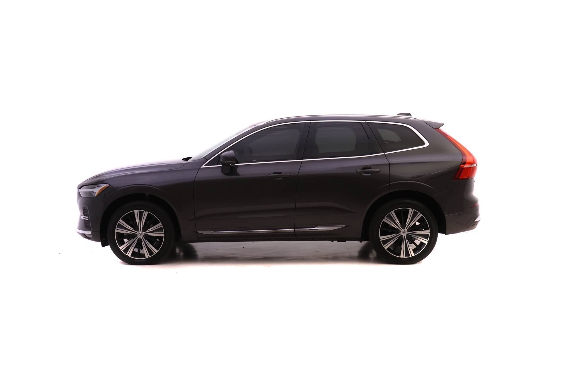 2022 Volvo XC60 B5 Inscription photo 5