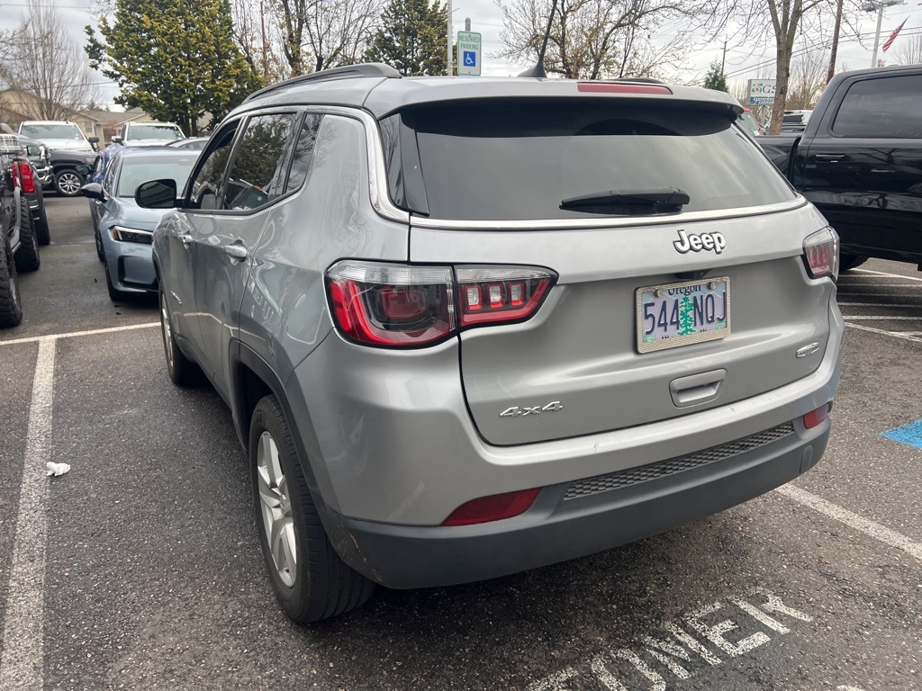 2022 Jeep Compass North Edition Latitude photo 3