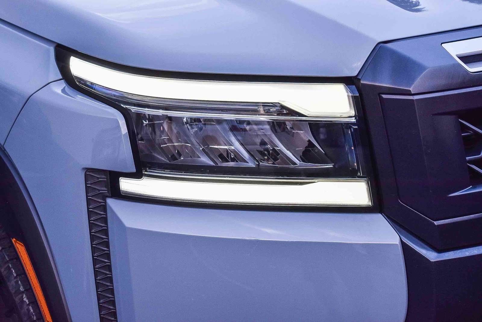 2025 Nissan Frontier PRO-4X Crew Cab photo 4