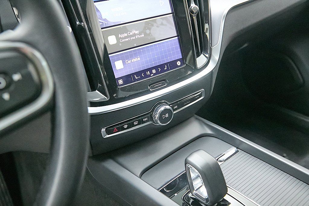 2024 VOLVO S60 - Image 14