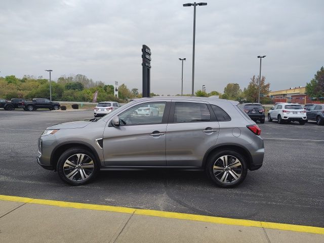 2025 Mitsubishi Outlander Sport ES SE LE photo 4