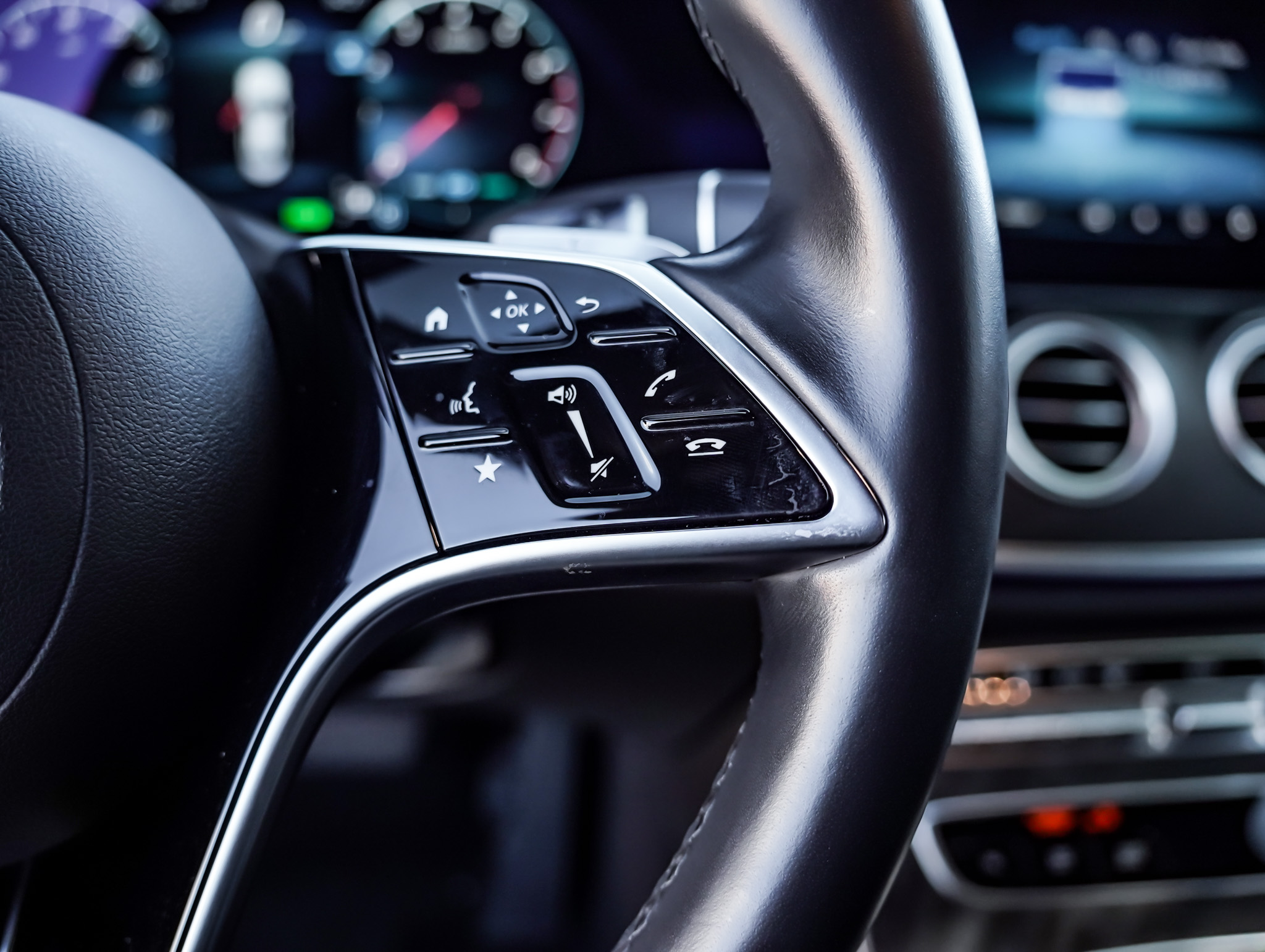 2022 Mercedes Benz E 450 4MATIC Sedan photo 13