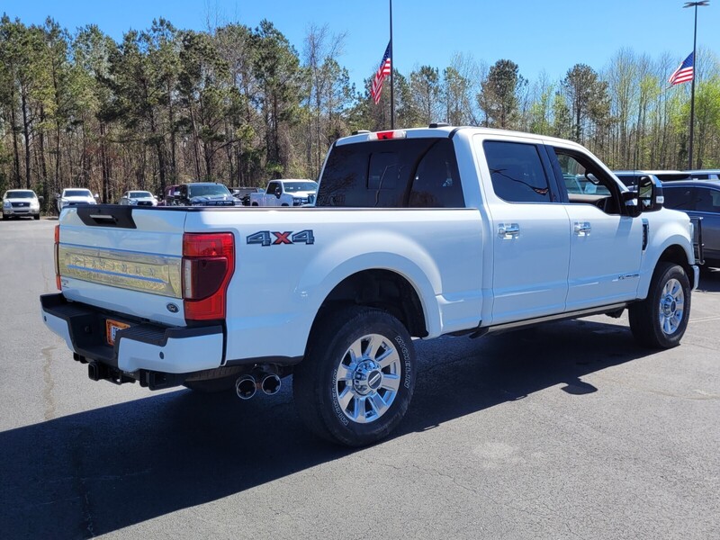 2022 Ford F-350 Platinum photo 11