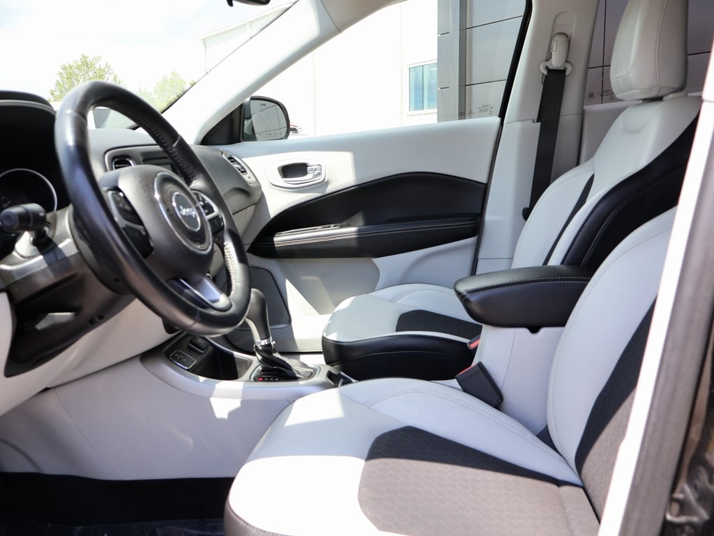 2018 Jeep Compass Latitude photo 22