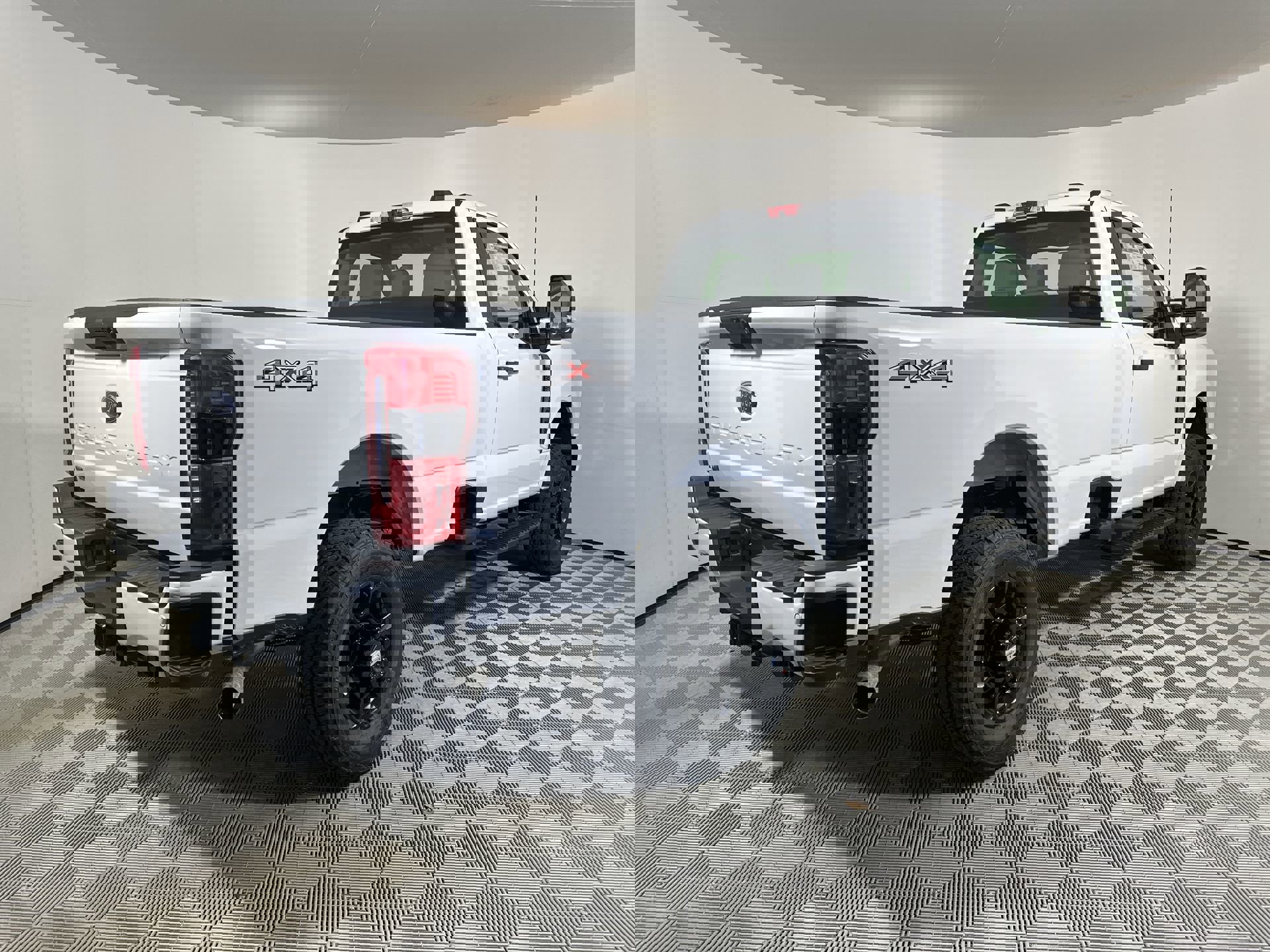 2025 Ford F-350 XL photo 7