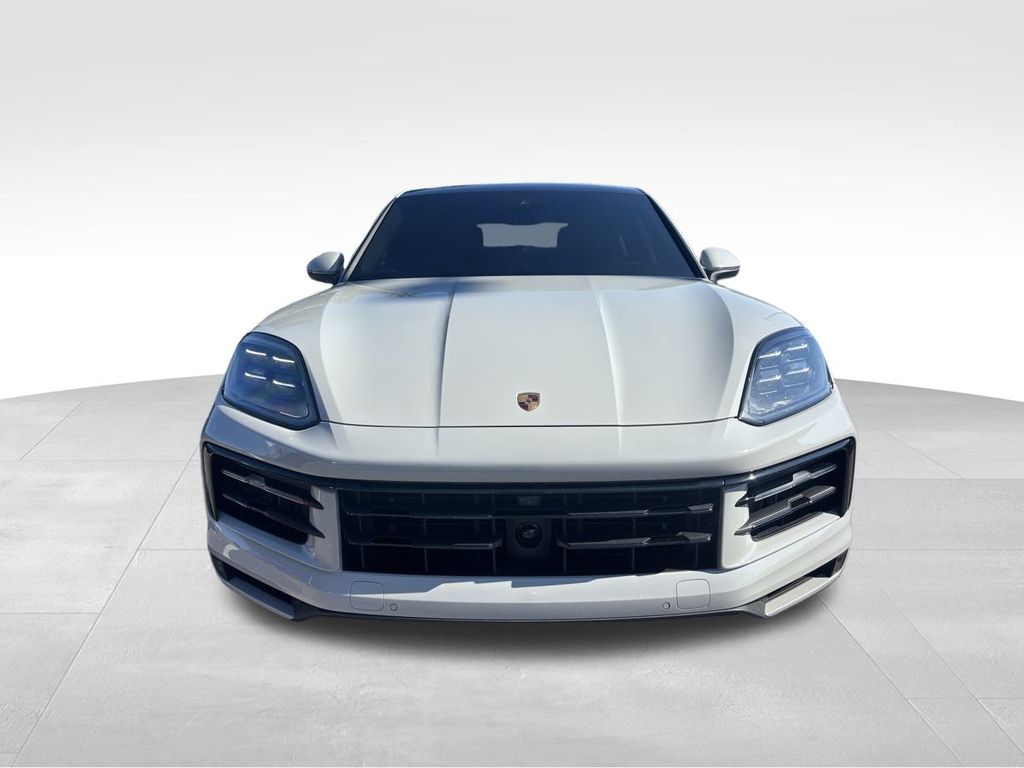 2025 Porsche Cayenne Coupe S photo 10