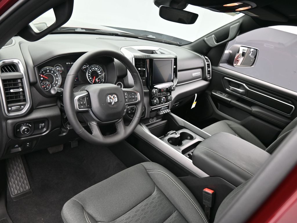 2025 Ram 1500 Big Horn Lone Star photo 4