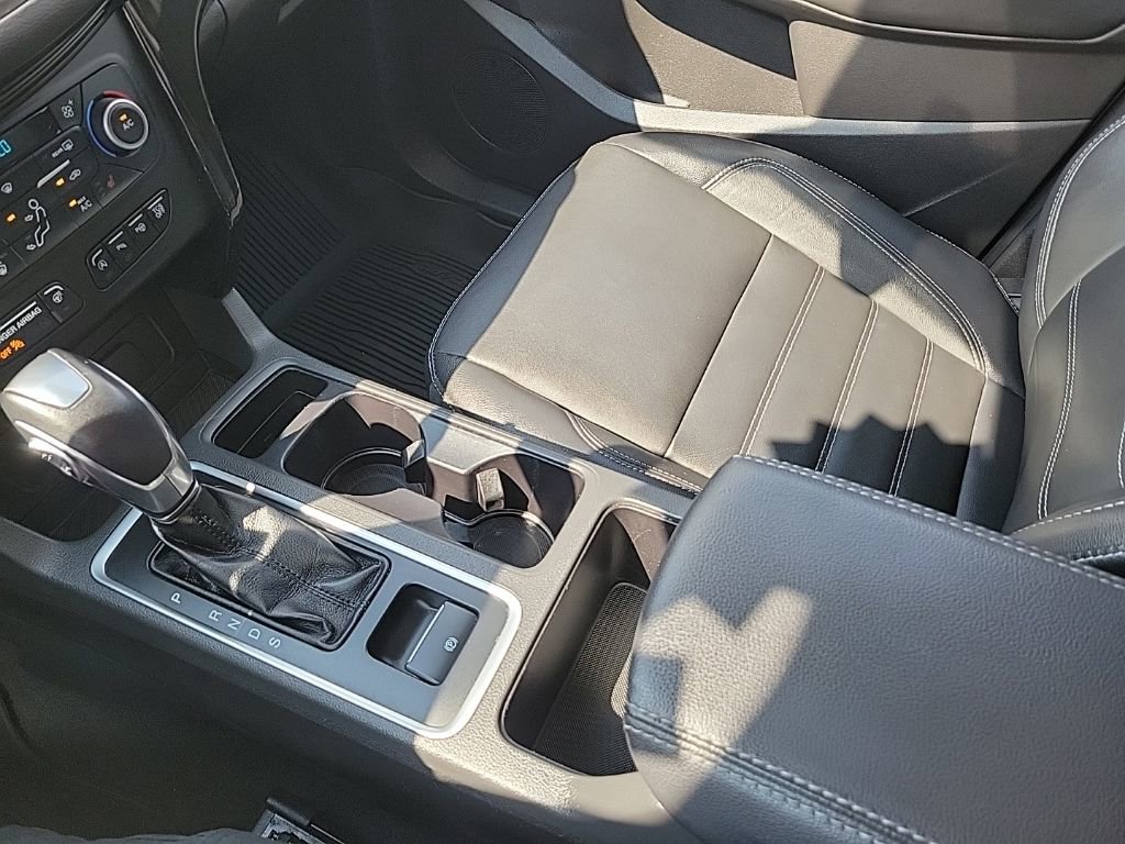 2018 Ford Escape Titanium photo 22