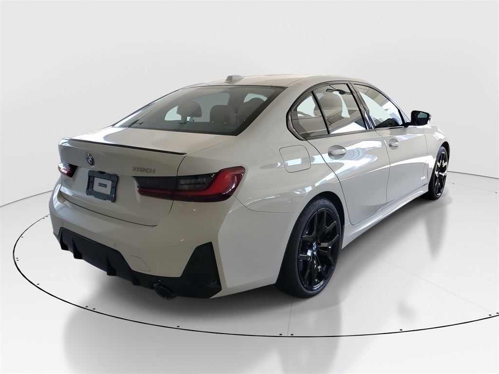 2026 Bmw 330i photo 2